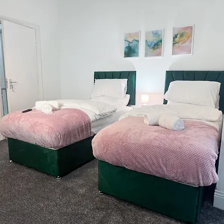 Wellesley Retreat 4br Entire *